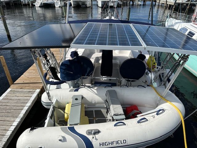 2000 Catalina 470