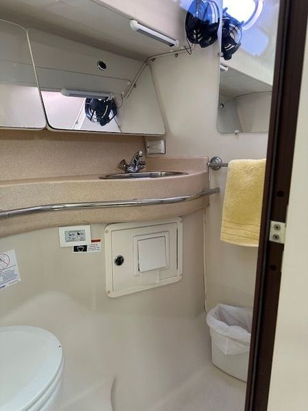 2000 Catalina 470