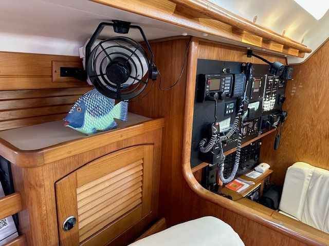 2000 Catalina 470