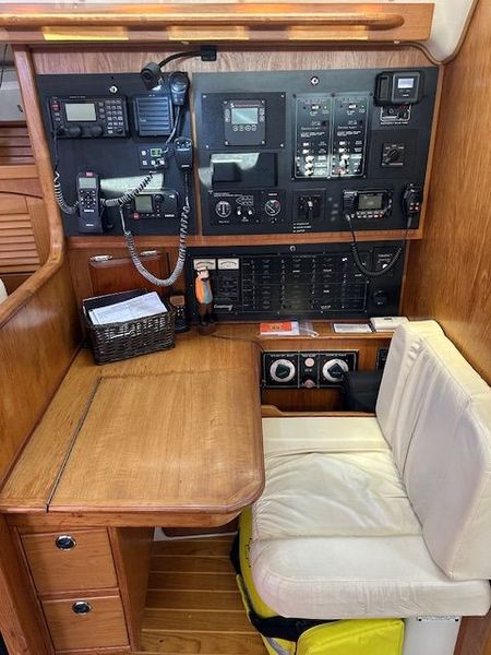 2000 Catalina 470
