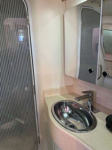 2000 Catalina 470