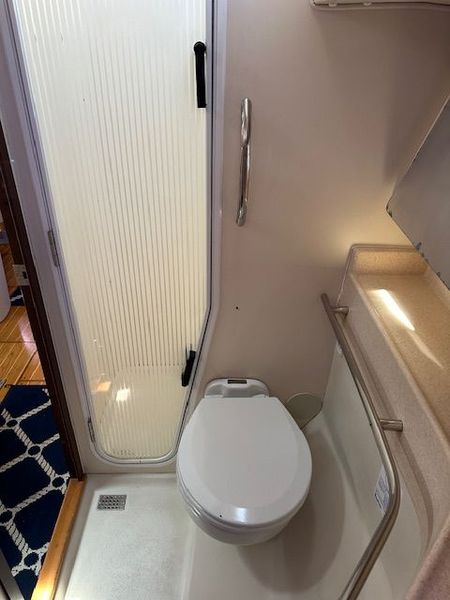 2000 Catalina 470