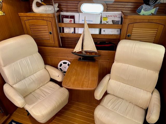 2000 Catalina 470