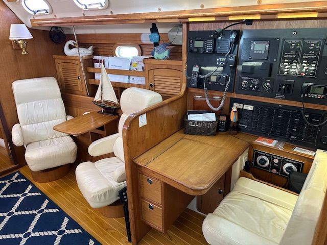 2000 Catalina 470