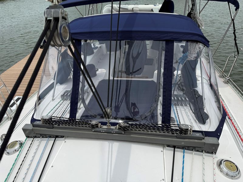 2000 Catalina 470