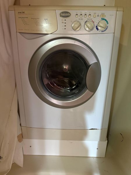 2000 Catalina 470