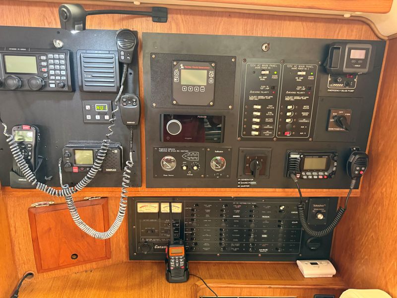 2000 Catalina 470