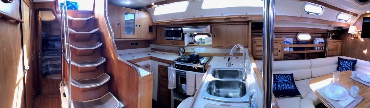 2000 Catalina 470