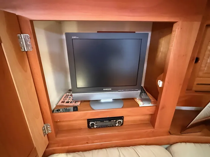 Dawn Treader Yacht Photos Pics 