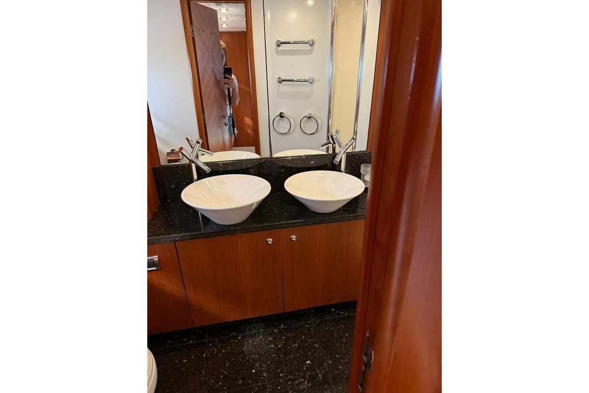 2006 Sunseeker 78 