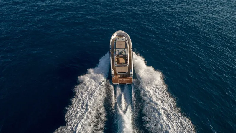 Bg42 Yacht Photos Pics 