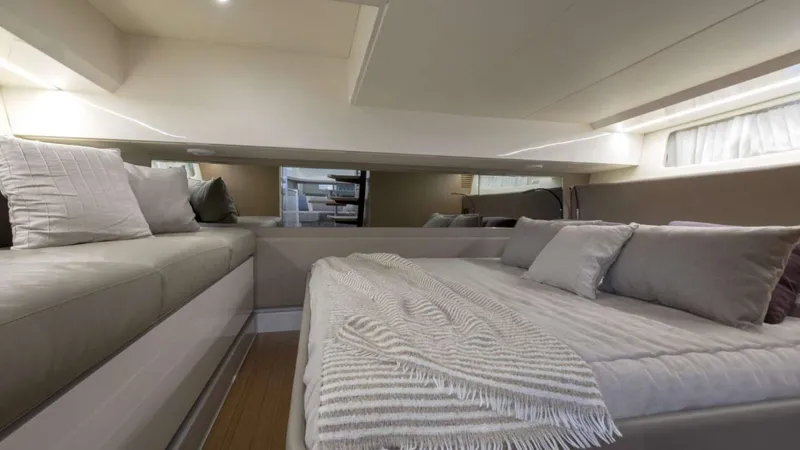 Bg42 Yacht Photos Pics 