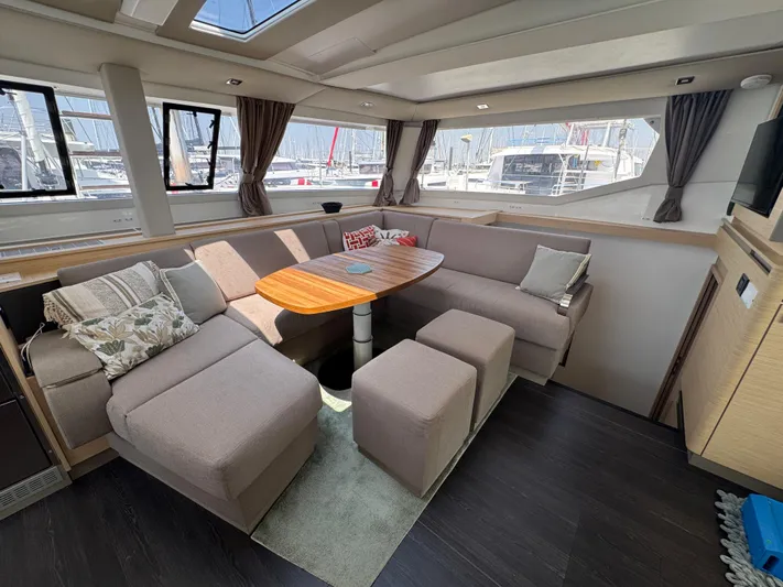 Mezzo Yacht Photos Pics 