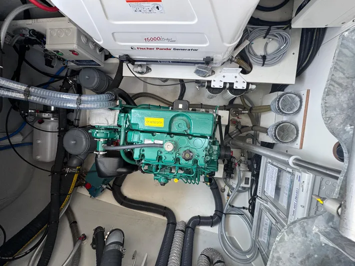 Mezzo Yacht Photos Pics 