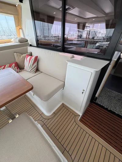 Mezzo Yacht Photos Pics 