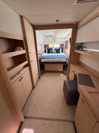 Mezzo Yacht Photos Pics 