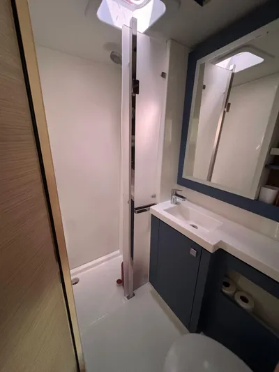 Mezzo Yacht Photos Pics 