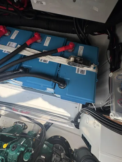 Mezzo Yacht Photos Pics 