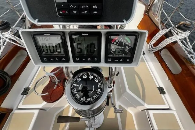 Destiny Yacht Photos Pics 