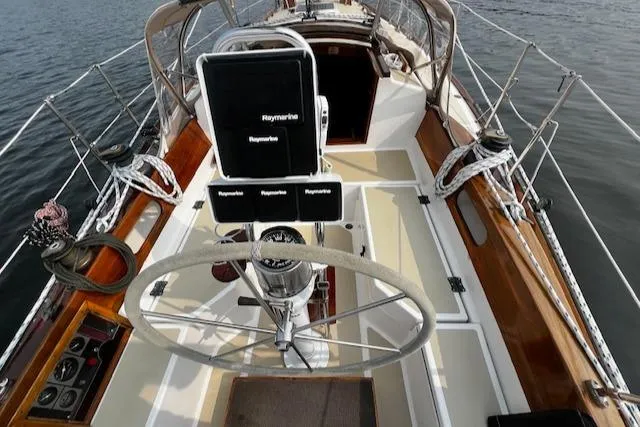 Destiny Yacht Photos Pics 