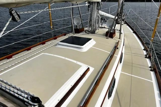 Destiny Yacht Photos Pics 