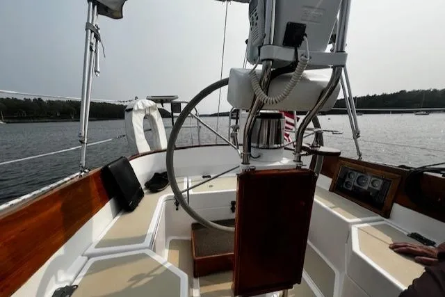 Destiny Yacht Photos Pics 