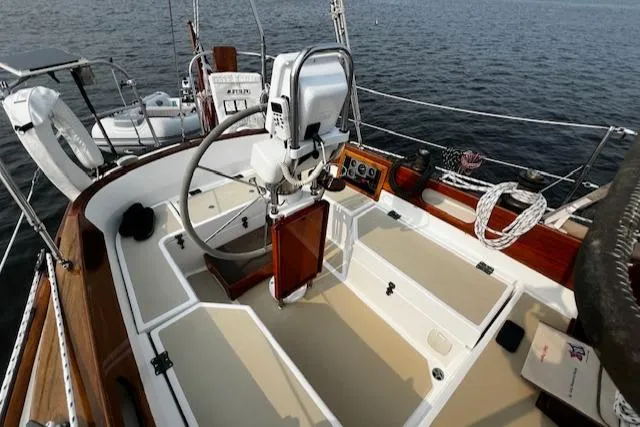 Destiny Yacht Photos Pics 