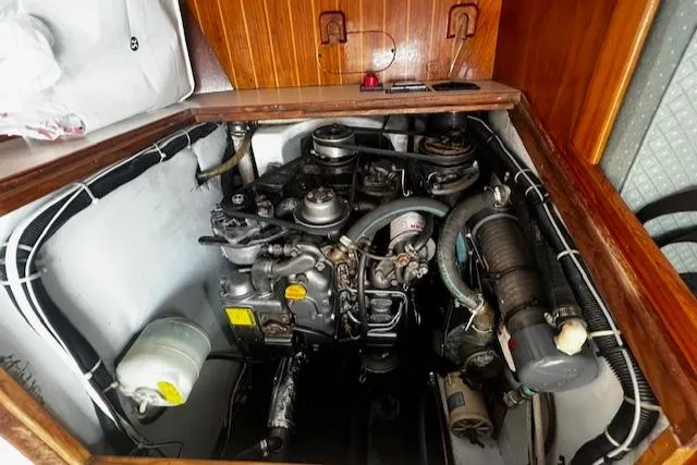 Destiny Yacht Photos Pics 