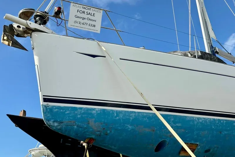 4 Estrellas Yacht Photos Pics 