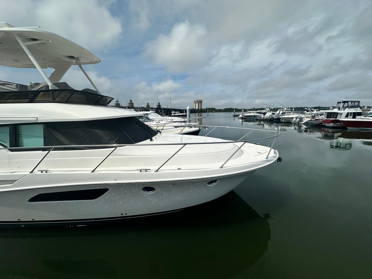 2021 Tiara Yachts 44 