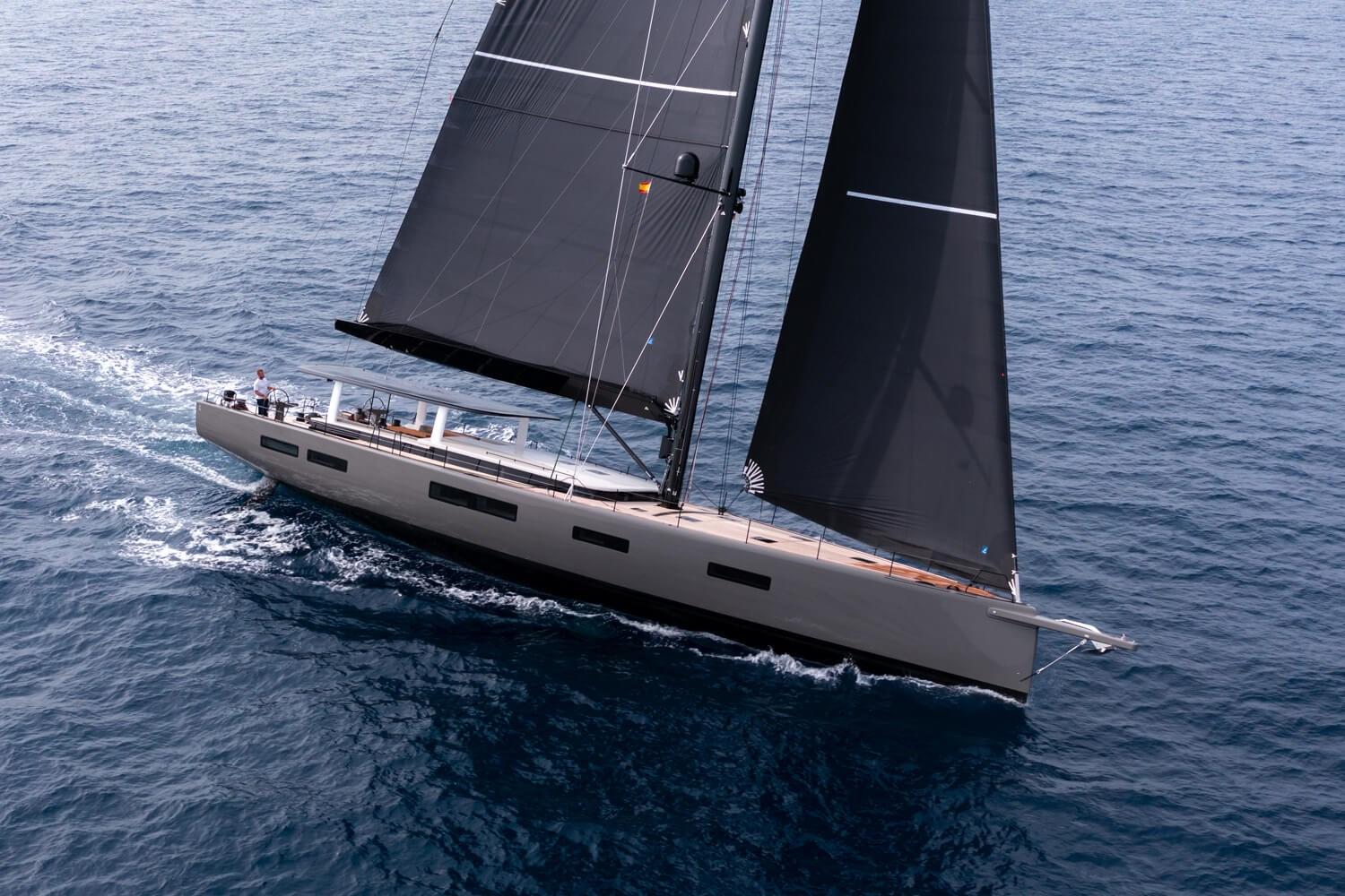 2022 YYachts Y9