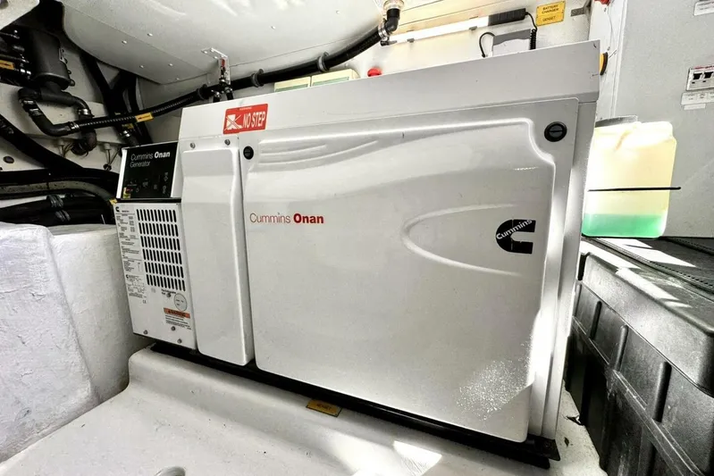 Kara Mia II Yacht Photos Pics 2019 Azimut 55 - Generator