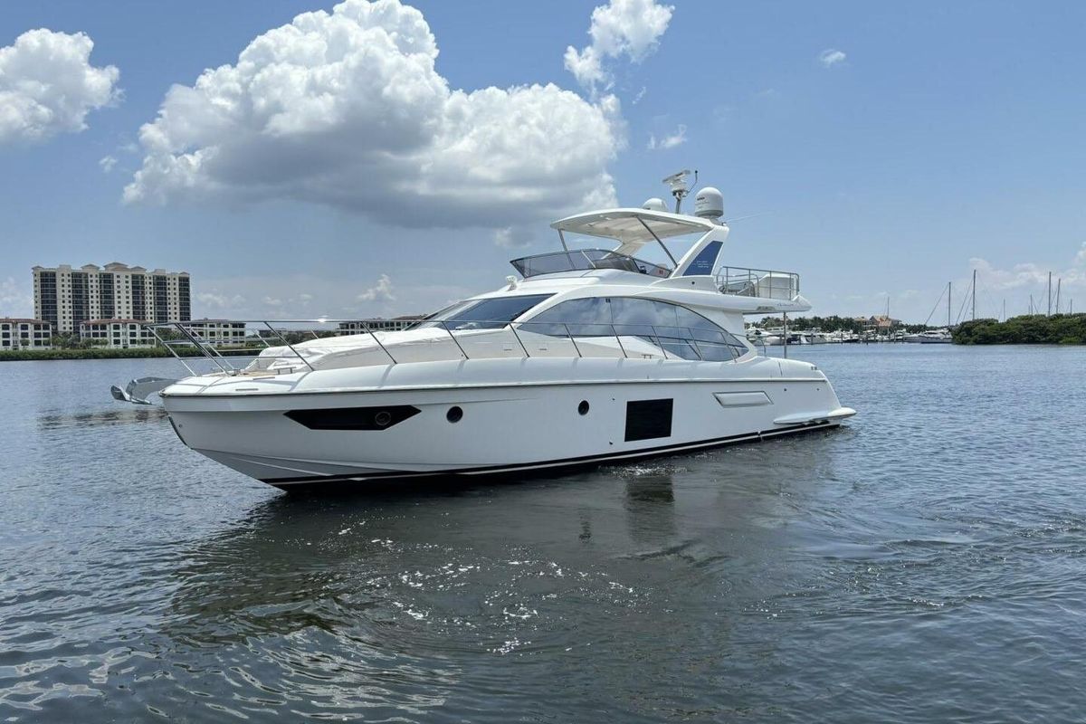 2019 Azimut 55 