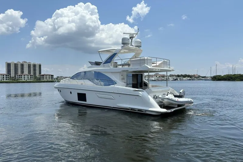Kara Mia II Yacht Photos Pics 2019 Azimut 55 - Profile Stern 3/4 Port