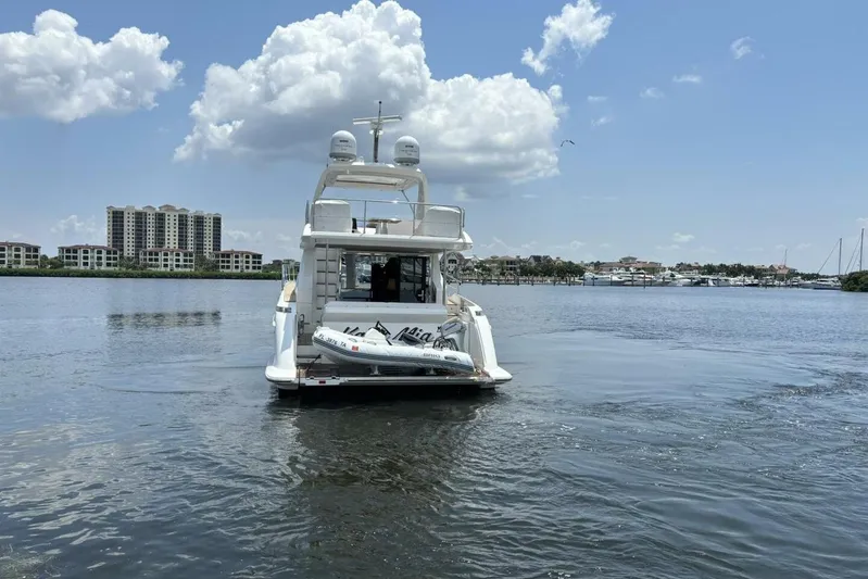 Kara Mia II Yacht Photos Pics 2019 Azimut 55 - Profile Stern