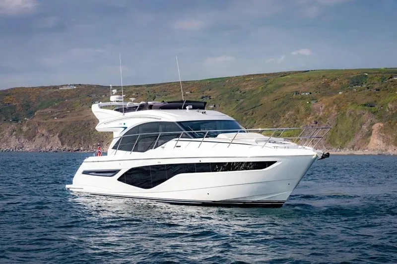  Yacht Photos Pics Manufacturer Provided Image