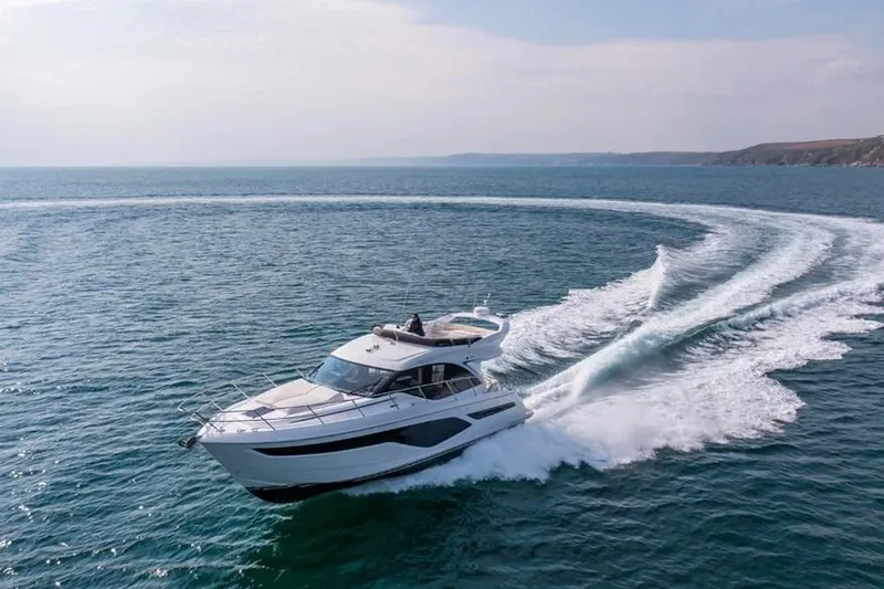  Yacht Photos Pics Manufacturer Provided Image