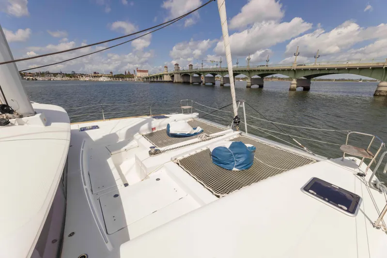 Second Star Yacht Photos Pics Bow