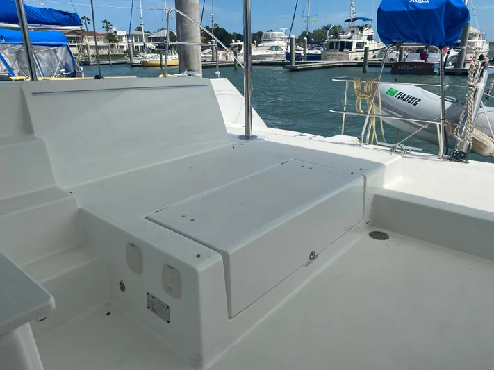 Second Star Yacht Photos Pics Lounge in aft cockpit