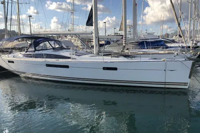 2011 Jeanneau 53