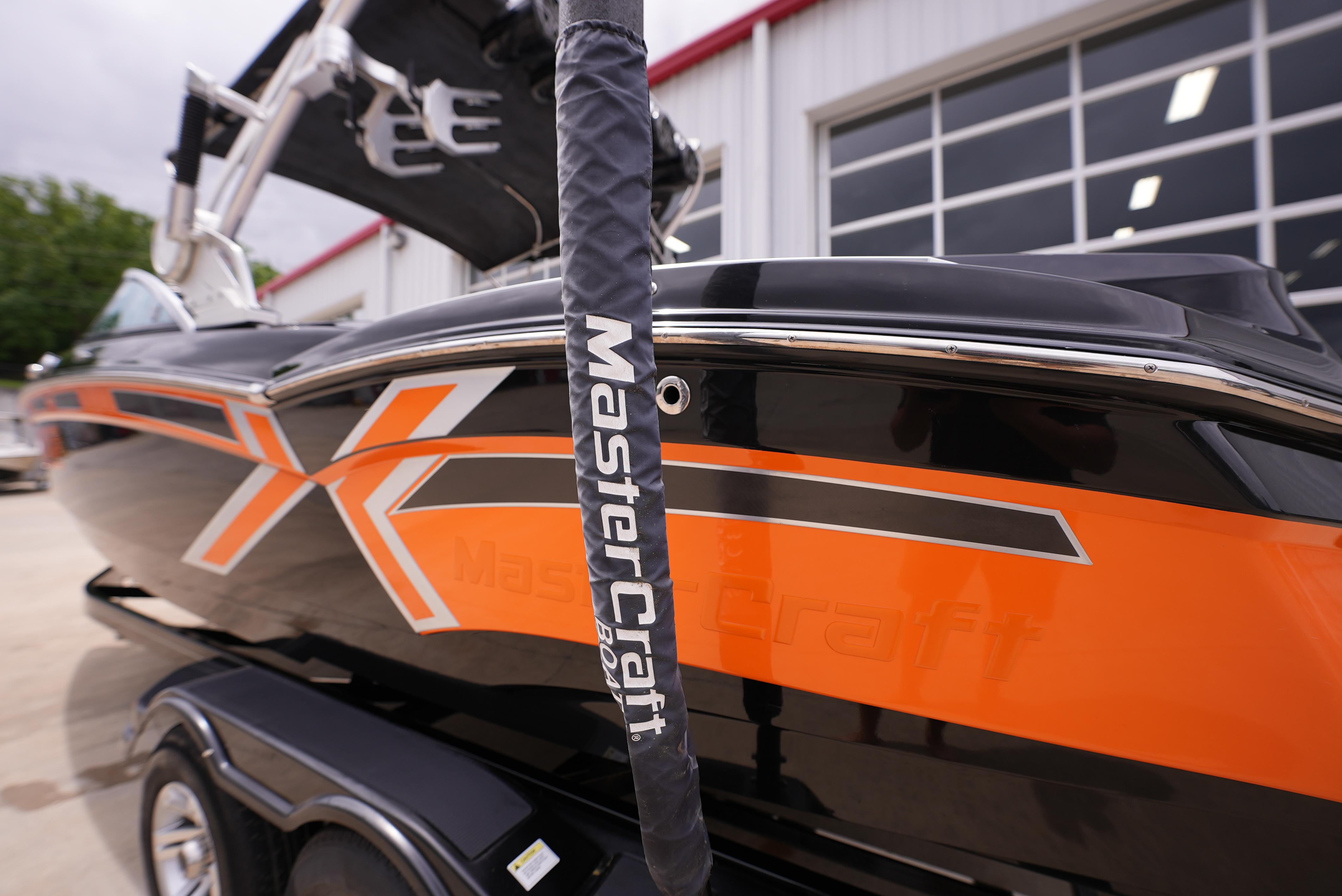 2013 MasterCraft X-Star Ski and Wakeboard for sale - YachtWorld