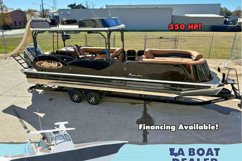 Aloha Paradise 300 Sundeck