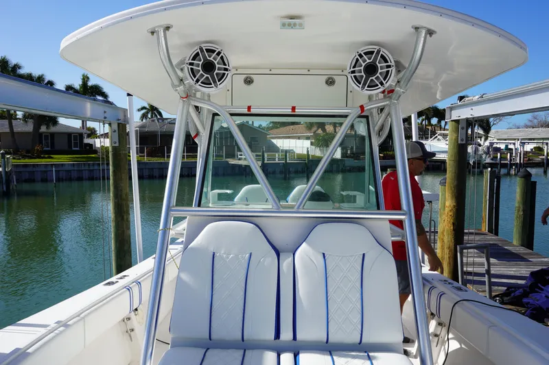 Knot Letting Go Yacht Photos Pics 