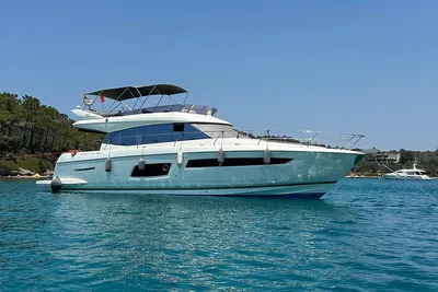 Prestige 550