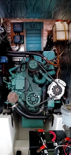 Daydreams II Yacht Photos Pics 