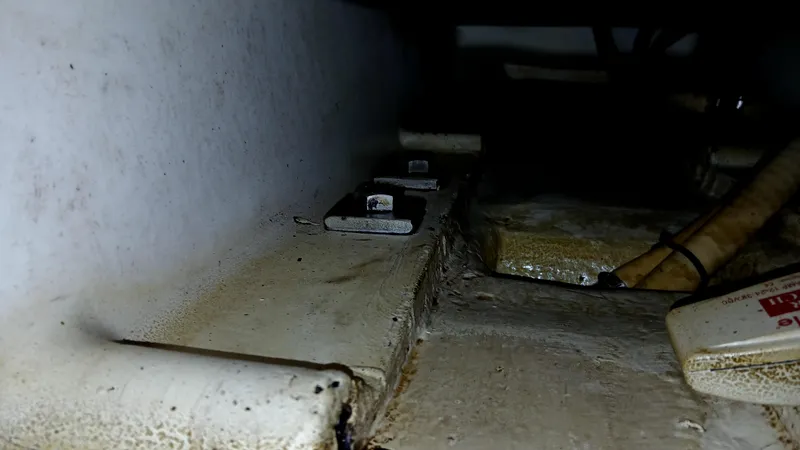 Daydreams II Yacht Photos Pics 