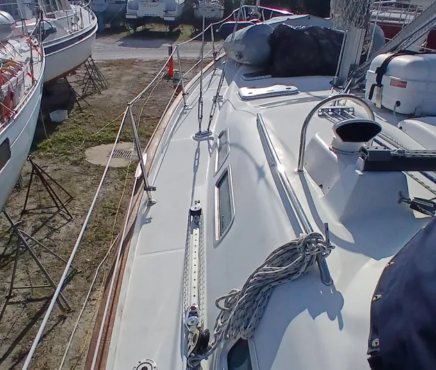 Daydreams II Yacht Photos Pics 