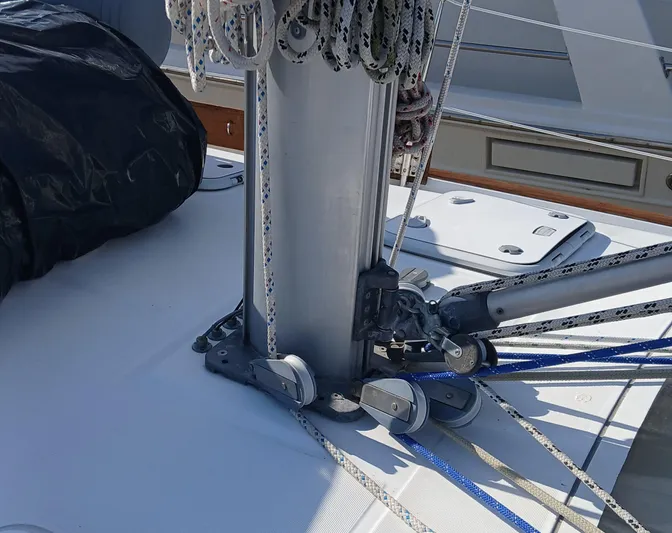 Daydreams II Yacht Photos Pics 