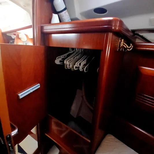 Daydreams II Yacht Photos Pics 