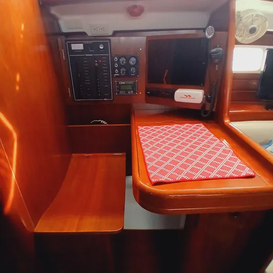 Daydreams II Yacht Photos Pics 